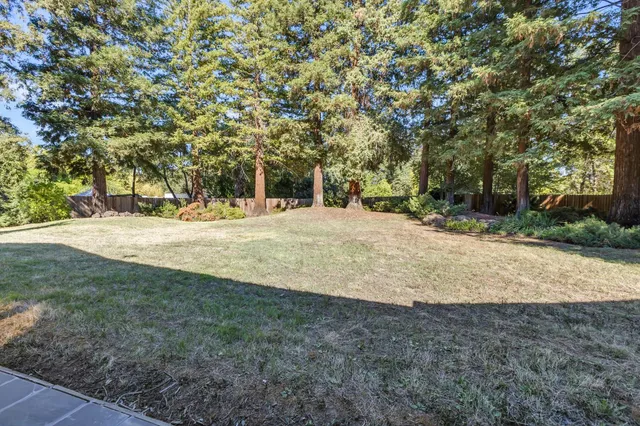 $1,000,000 | 7120 Hazel Avenue, Orangevale, CA 95662