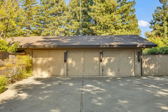 $1,000,000 | 7120 Hazel Avenue, Orangevale, CA 95662