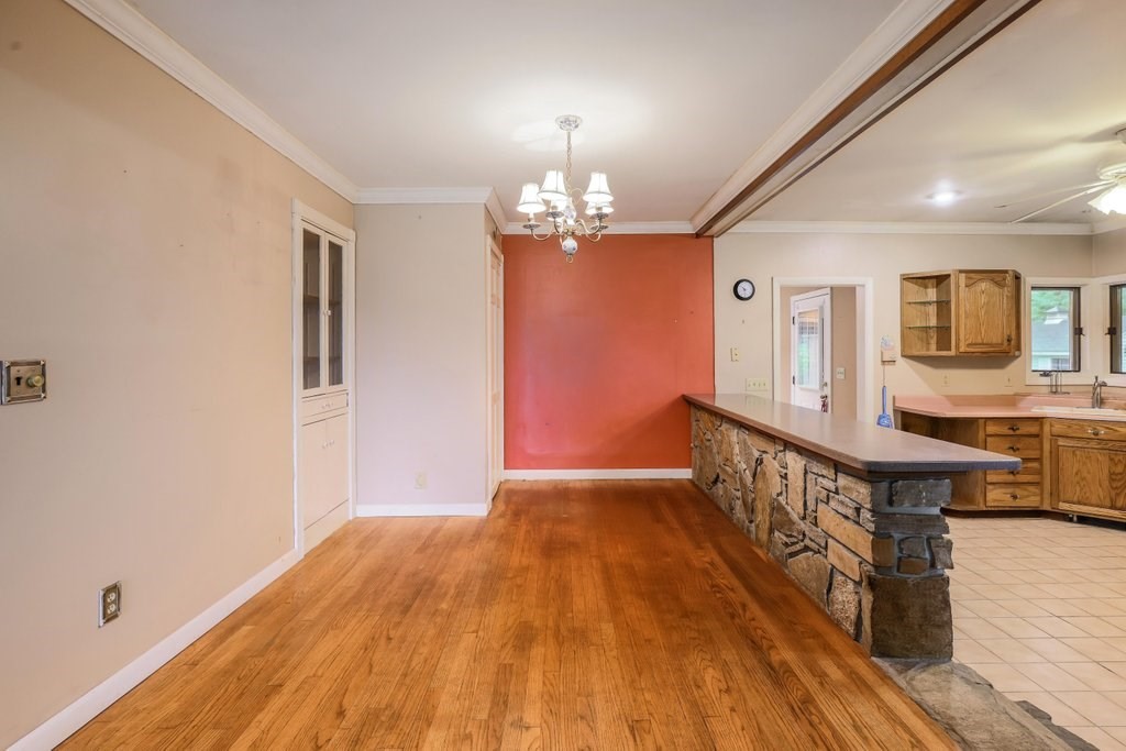 161 Heritage Road Putnam, CT 06260 - Photo 11 of 30 Gallery Image 11