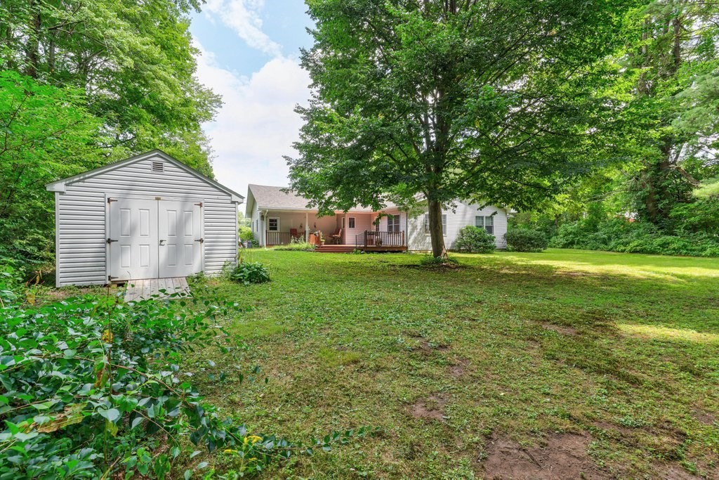 161 Heritage Road Putnam, CT 06260 - Photo 3 of 30 Gallery Image 3