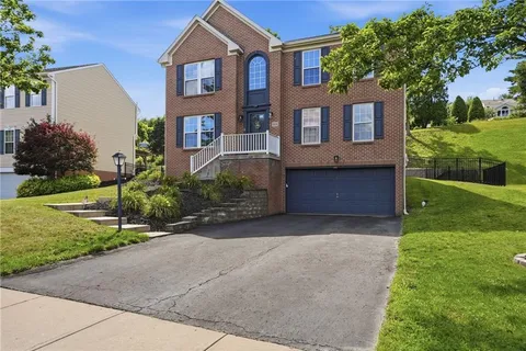 $534,900 | 224 Beagle Drive, Coraopolis, PA 15108