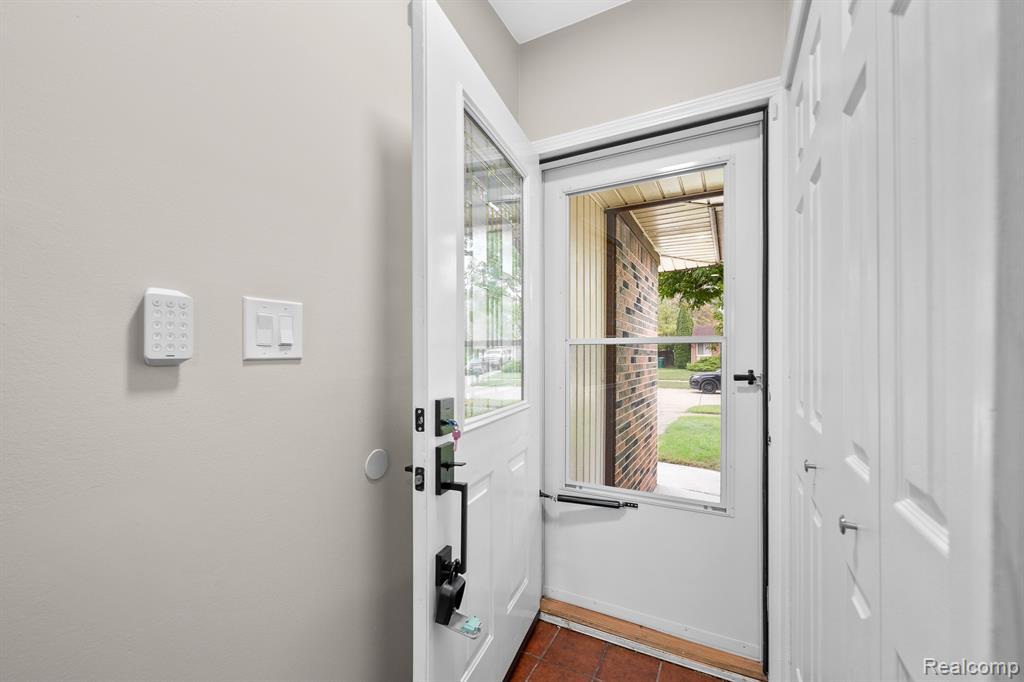 23616 Cedar Ridge Drive Romulus, MI 48174 - Photo 3 of 24 Gallery Image 3