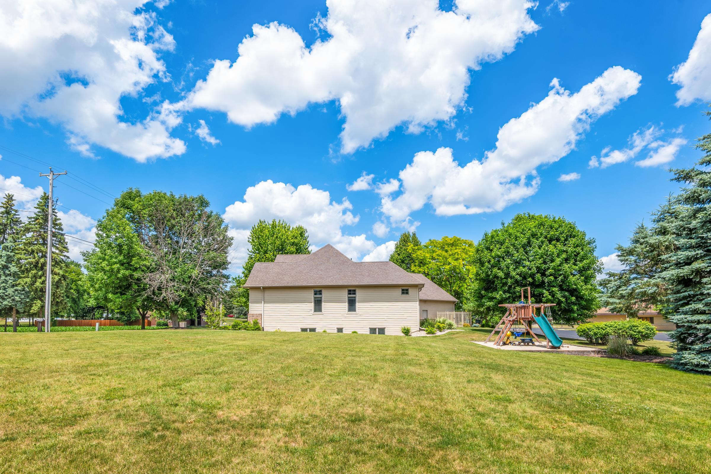 1015 Thomas Street Ripon, WI 54971 - Photo 52 of 65