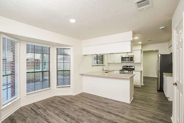 $2,375 | 7838 Sunny Ridge Drive, Houston, TX 77095