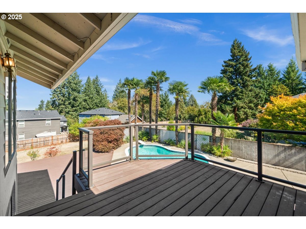 19065 Southwest Gassner Road Beaverton, OR 97007 - Photo 20 of 47 Gallery Image 20