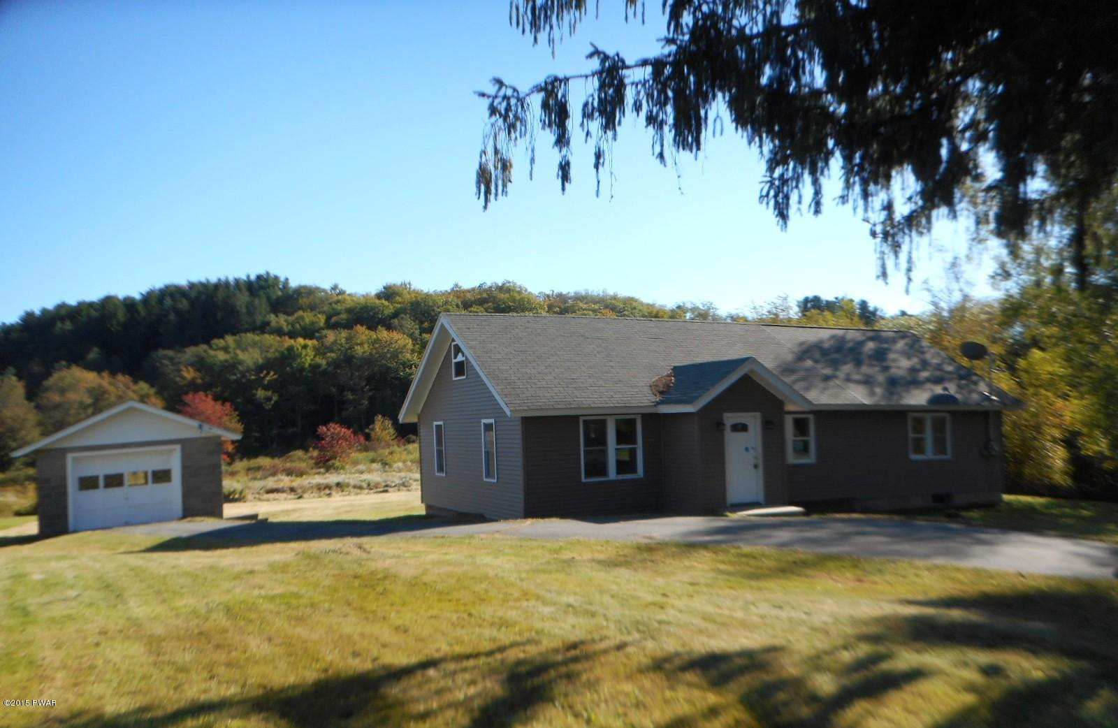 218 Egypt Road Tafton, PA 18464 - Photo 2 of 17