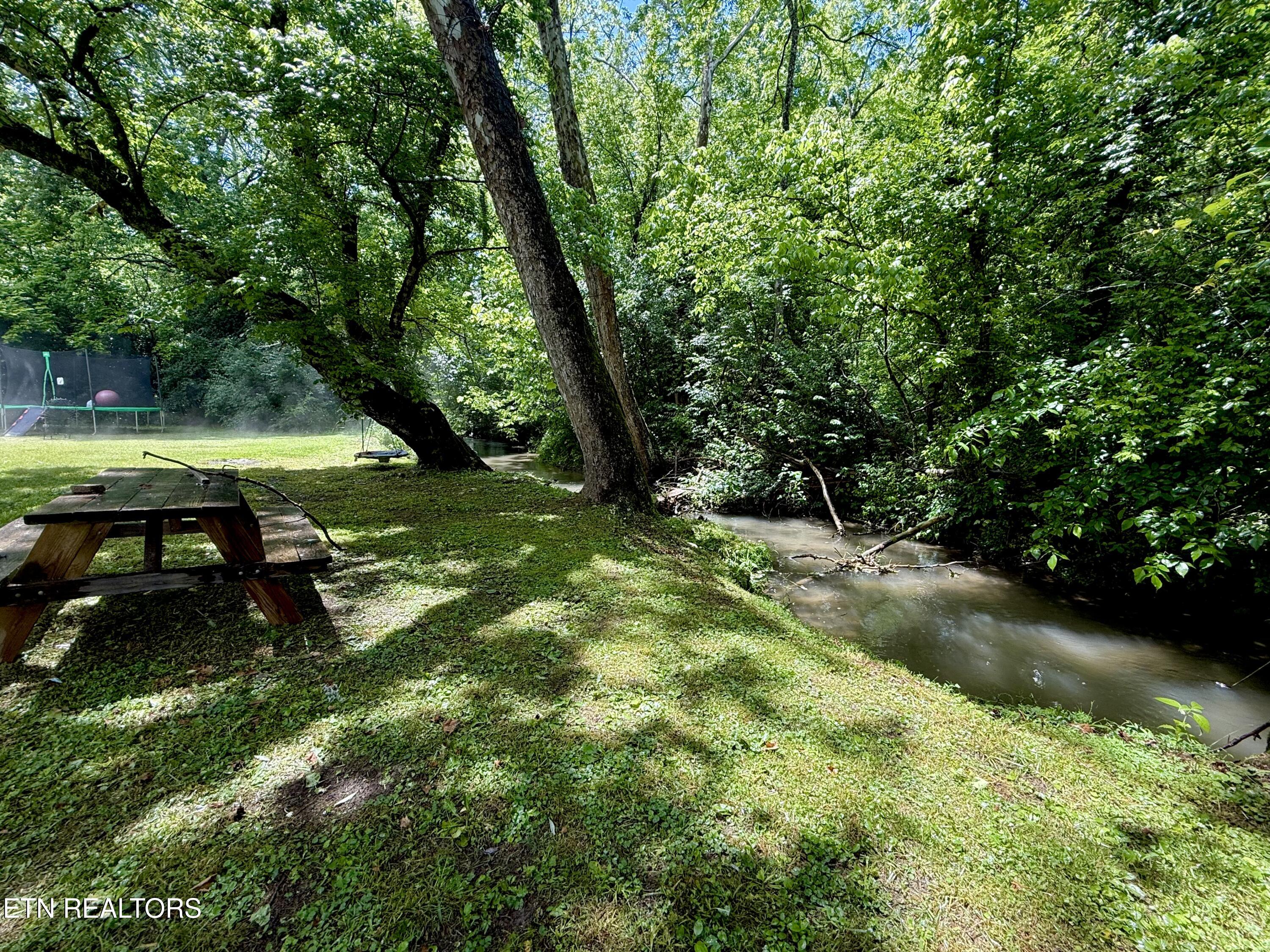 380 Glenwood Road Bristol, TN 37620 - Photo 22 of 25 IMG_8165