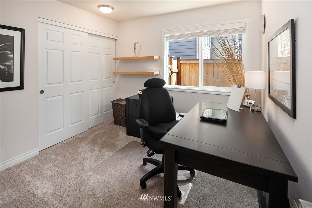 729 South 32nd Street Renton, WA 98055 - Photo 13 of 20 Gallery Image 13