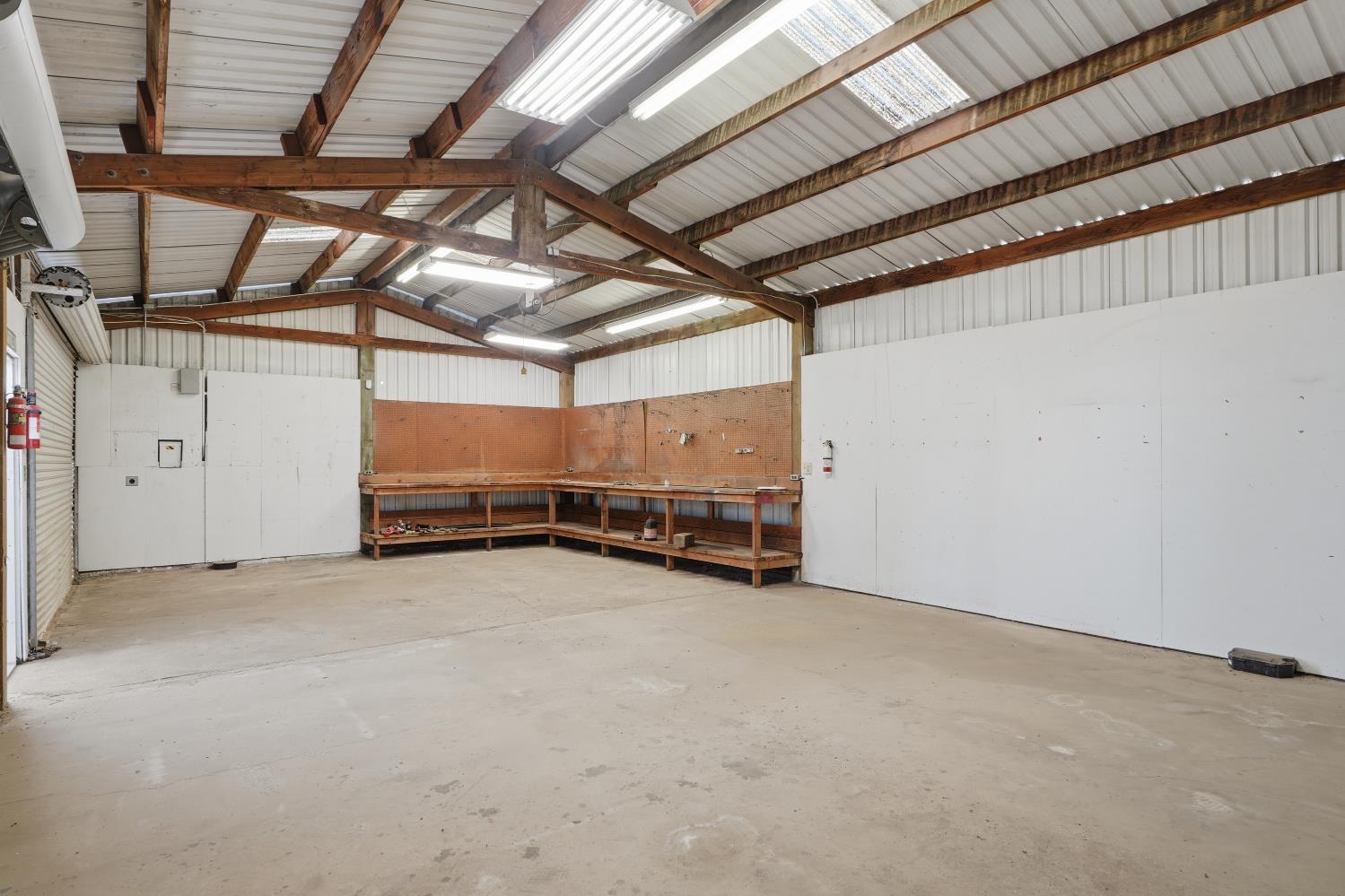 18401 Carrolton Road Ripon, CA 95366 - Photo 21 of 34