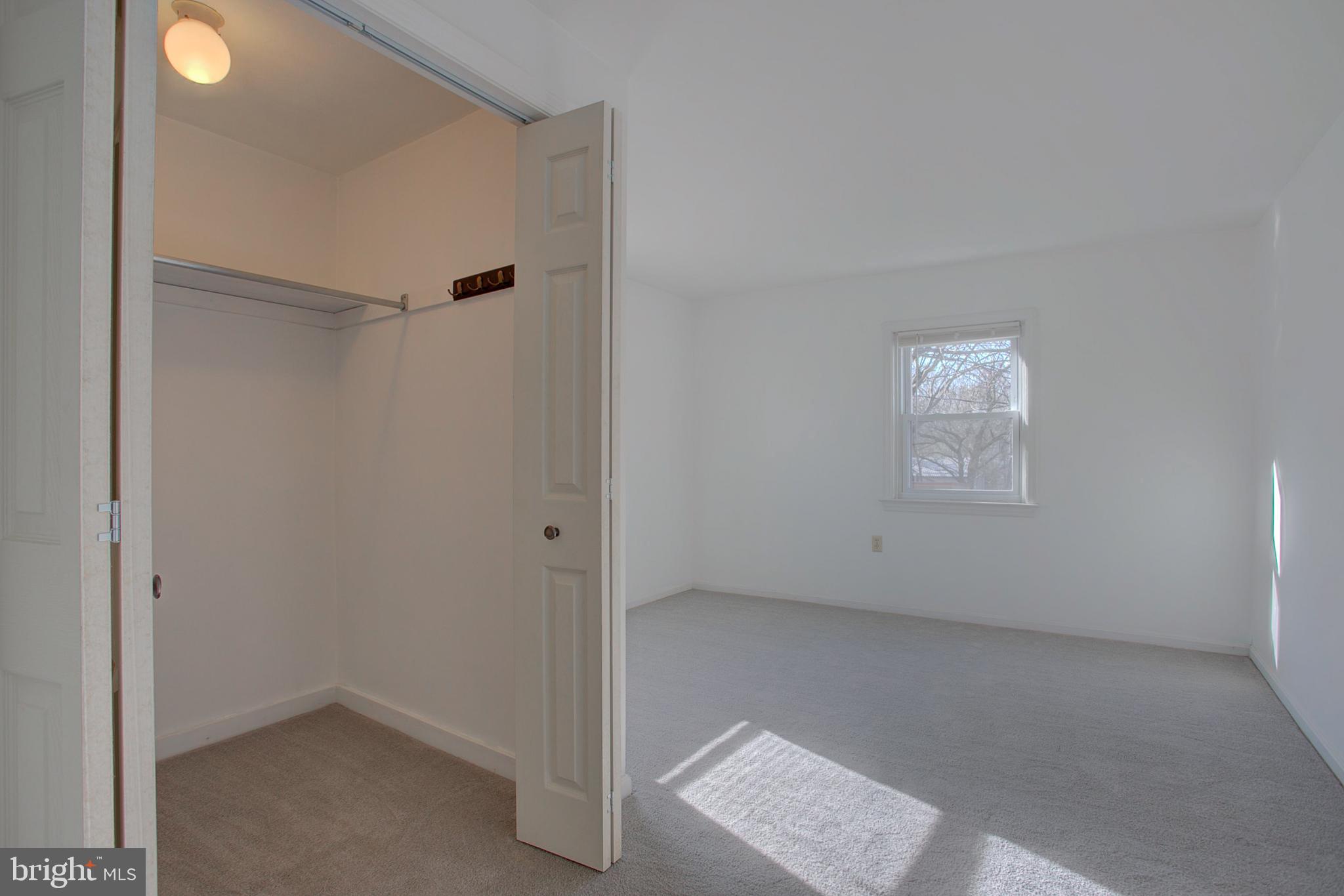 944 Gypsy Hill Road Lancaster, PA 17602 - Photo 13 of 26 Gallery Image 13