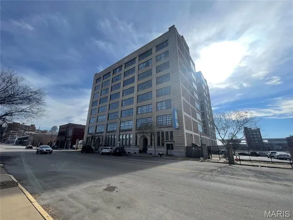 $158,500 | 2020 Washington Avenue, Unit 606, St. Louis, MO 63103