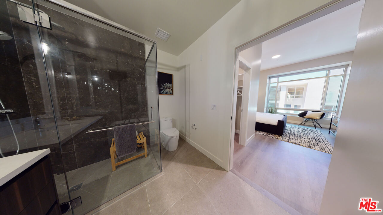 520 North Central Avenue, Unit PH802 Glendale, CA 91203 - Photo 13 of 40