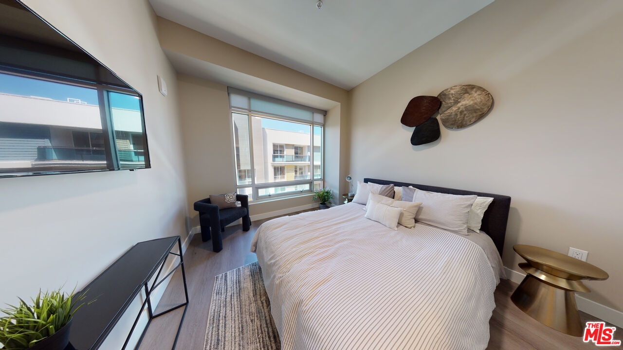 520 North Central Avenue, Unit PH802 Glendale, CA 91203 - Photo 14 of 40