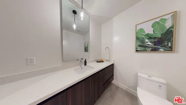 $7,600 | 520 North Central Avenue, Unit PH802, Glendale, CA 91203