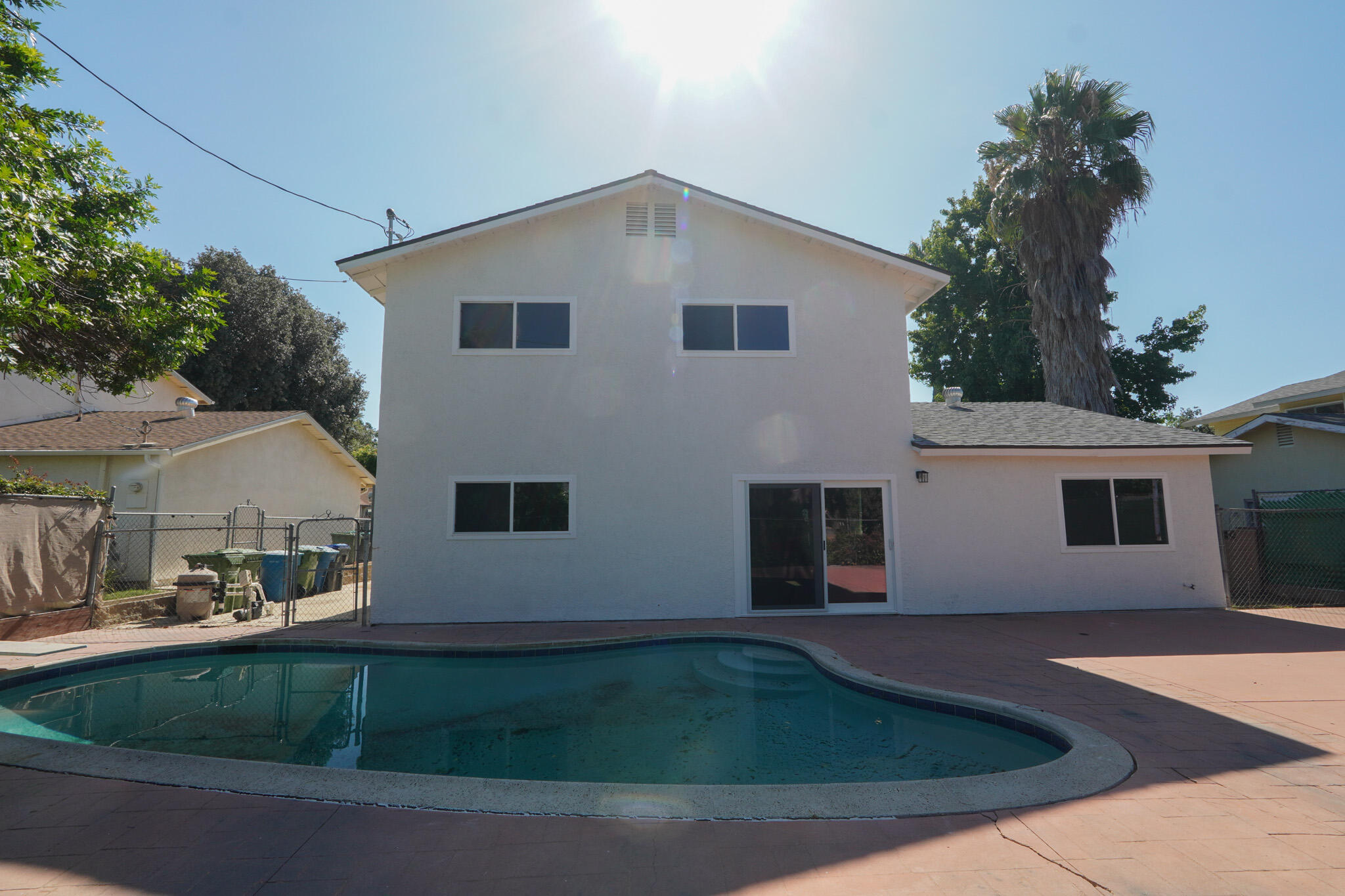 926 Talbert Avenue Simi Valley, CA 93065 - Photo 35 of 40 a house view with a outdoor space