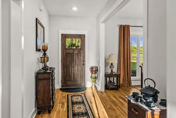 $999,900 | 3378 New Hall Road, Greenbrier, TN 37073