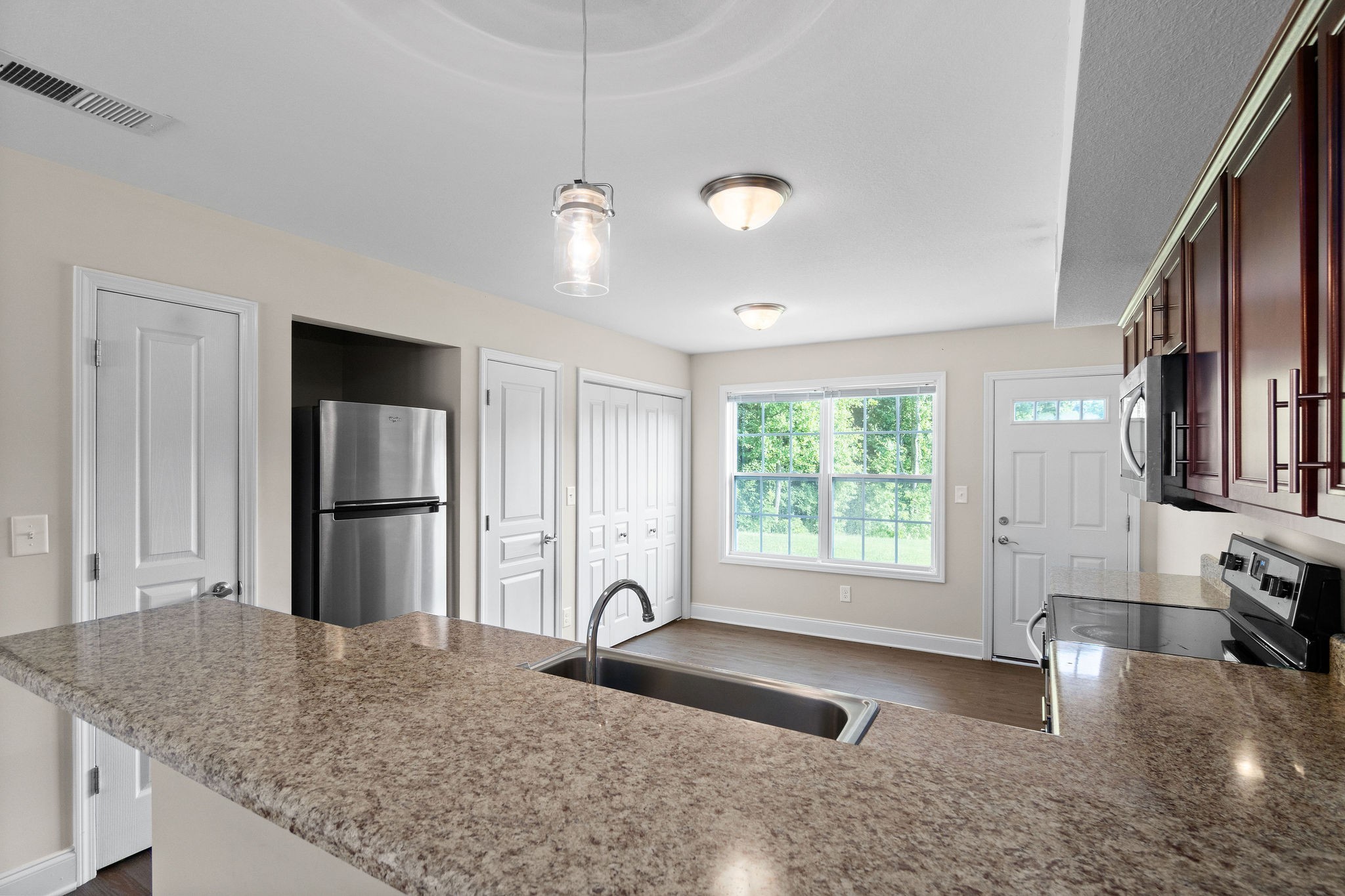 1552 Tylertown Road, Unit 204 Clarksville, TN 37040 - Photo 12 of 22