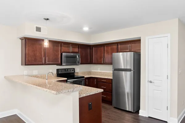 $1,250 | 1552 Tylertown Road, Unit 204, Clarksville, TN 37040