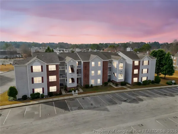 $151,900 | 250 Waterdown Drive, Unit 12, Fayetteville, NC 28314