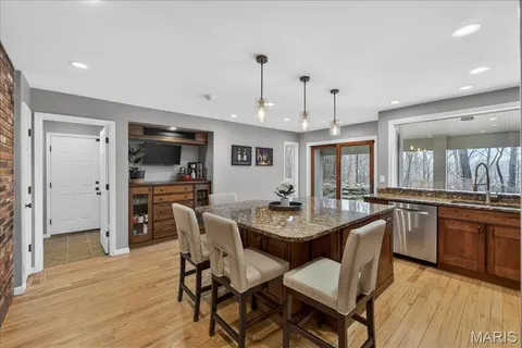 $975,000 | 1645 Trotting Trail Road, Clarkson Valley, MO 63005