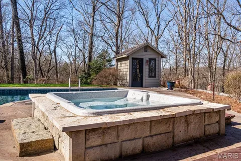 $975,000 | 1645 Trotting Trail Road, Clarkson Valley, MO 63005