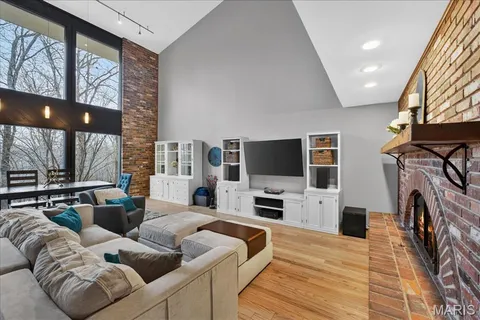 $975,000 | 1645 Trotting Trail Road, Clarkson Valley, MO 63005