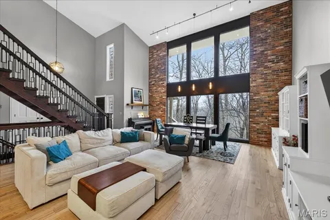 $975,000 | 1645 Trotting Trail Road, Clarkson Valley, MO 63005