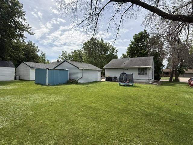 709 Mountain Lake Road Mountain Lake, MN 56159 - Photo 4 of 13