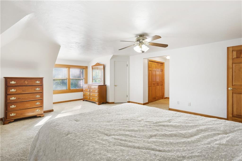 111 Siebert Road Pittsburgh, PA 15237 - Photo 16 of 25 a view of room with cabinet and ceiling fan