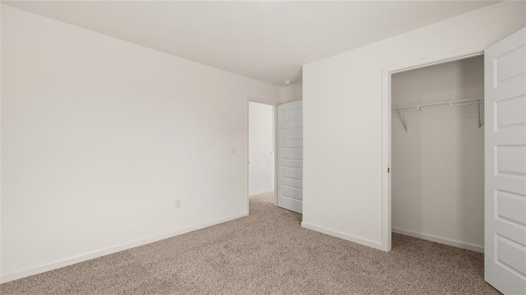 212 Cattle Drive Perry, GA 31069 - Photo 33 of 40 a view of an empty room