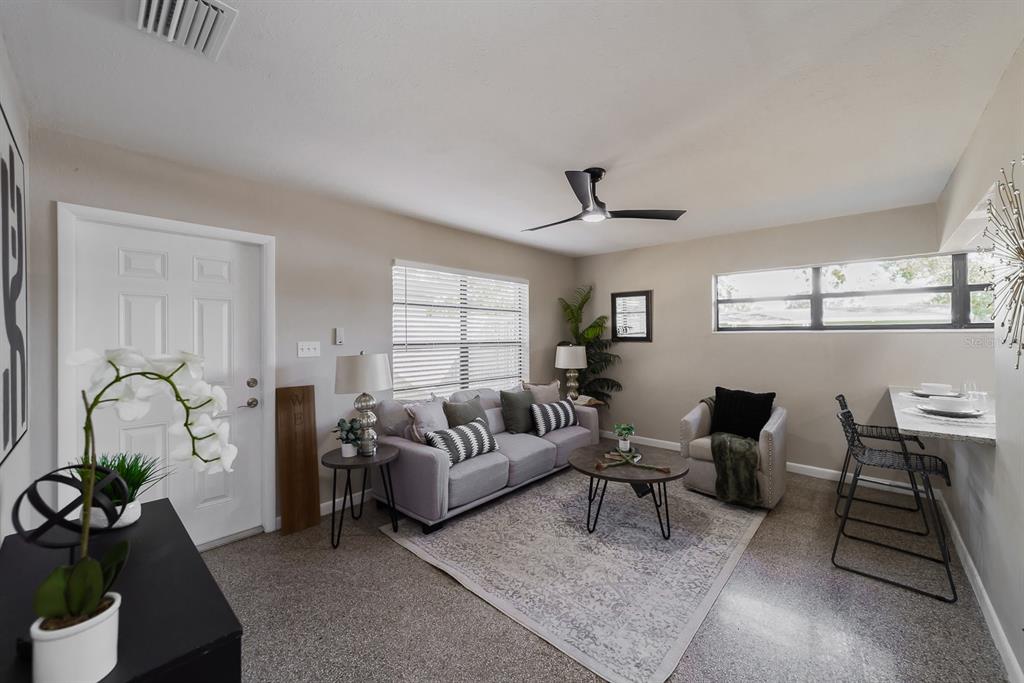 4603 South Shamrock Road Tampa, FL 33611 - Photo 7 of 18