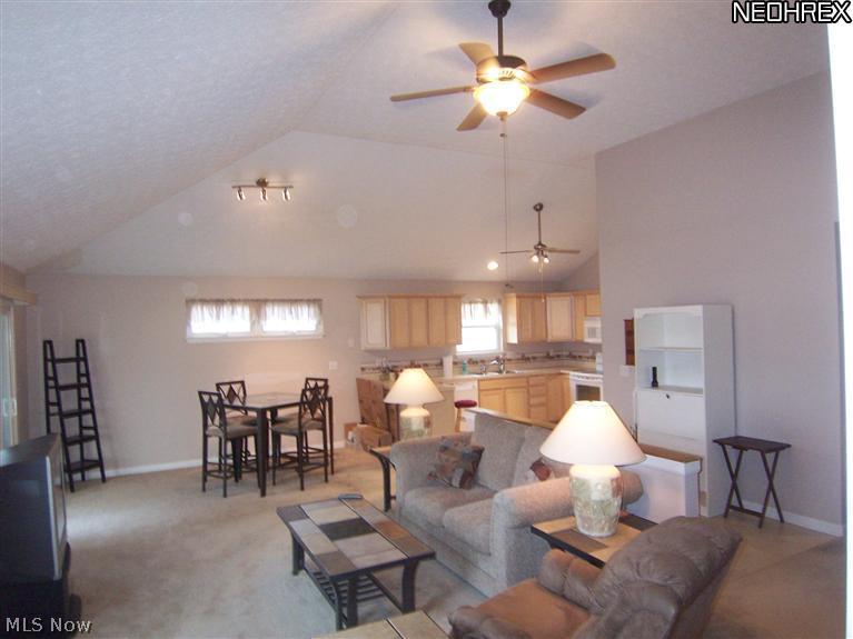 5502 Kenneth Avenue Parma, OH 44129 - Photo 11 of 18