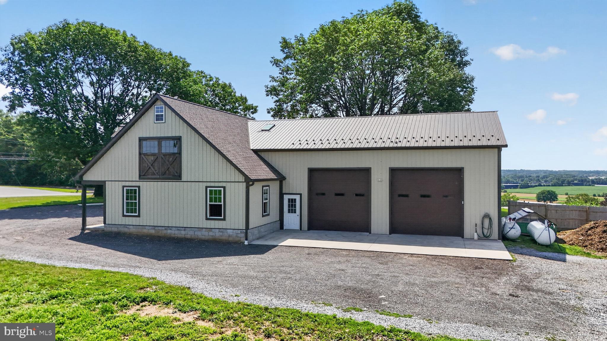 126 West Newport Road Lititz, PA 17543 - Photo 4 of 116 Gallery Image 4