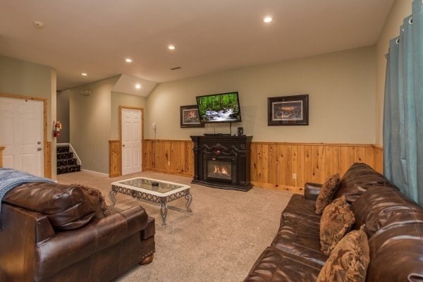 838 Ski Mountain Road Gatlinburg, TN 37738 - Photo 3 of 17