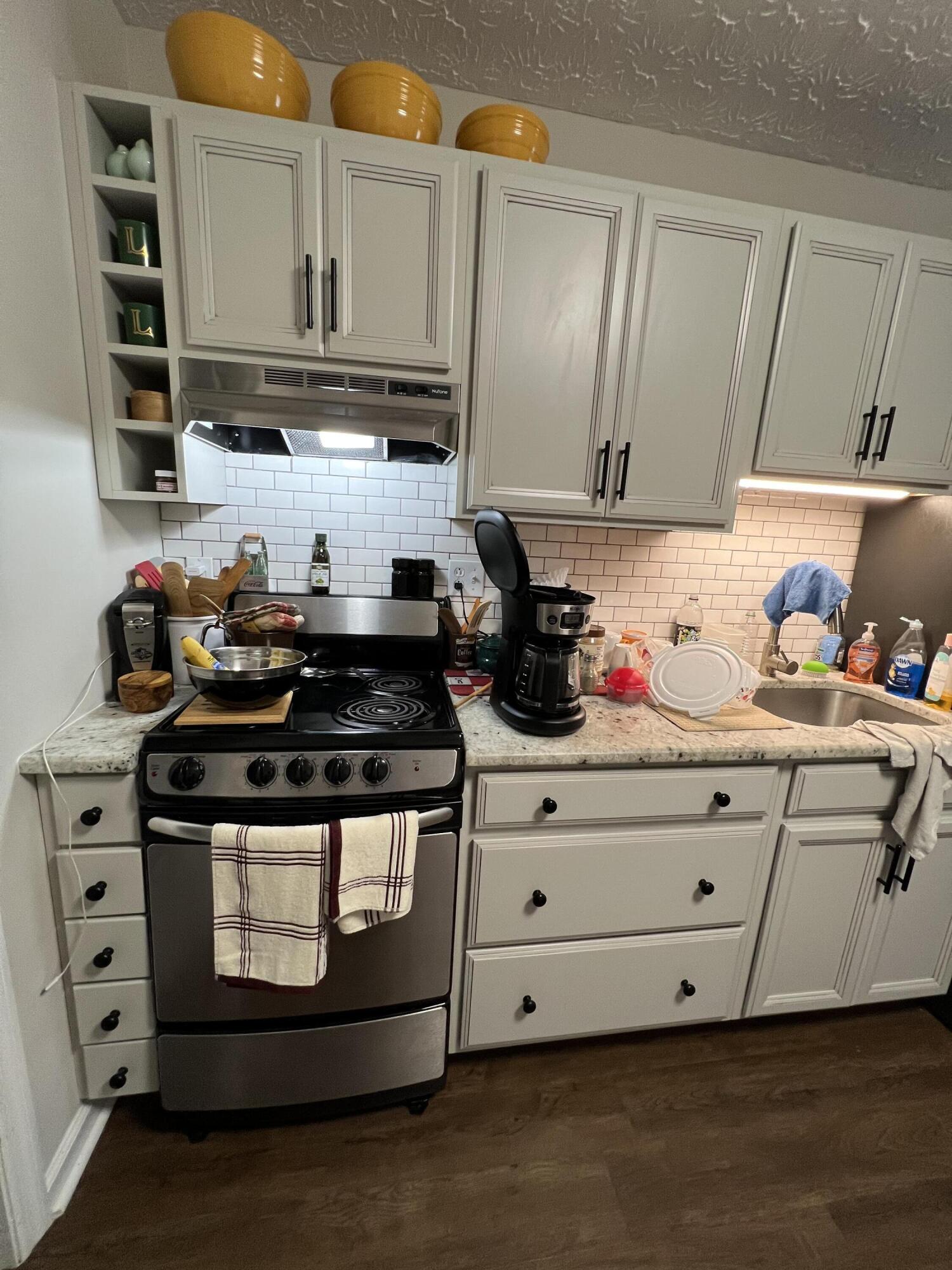 216 Colonial Heights Road, Unit 2 Kingsport, TN 37663 - Photo 15 of 50 E9D85050-7905-482A-BECB-727E23929882
