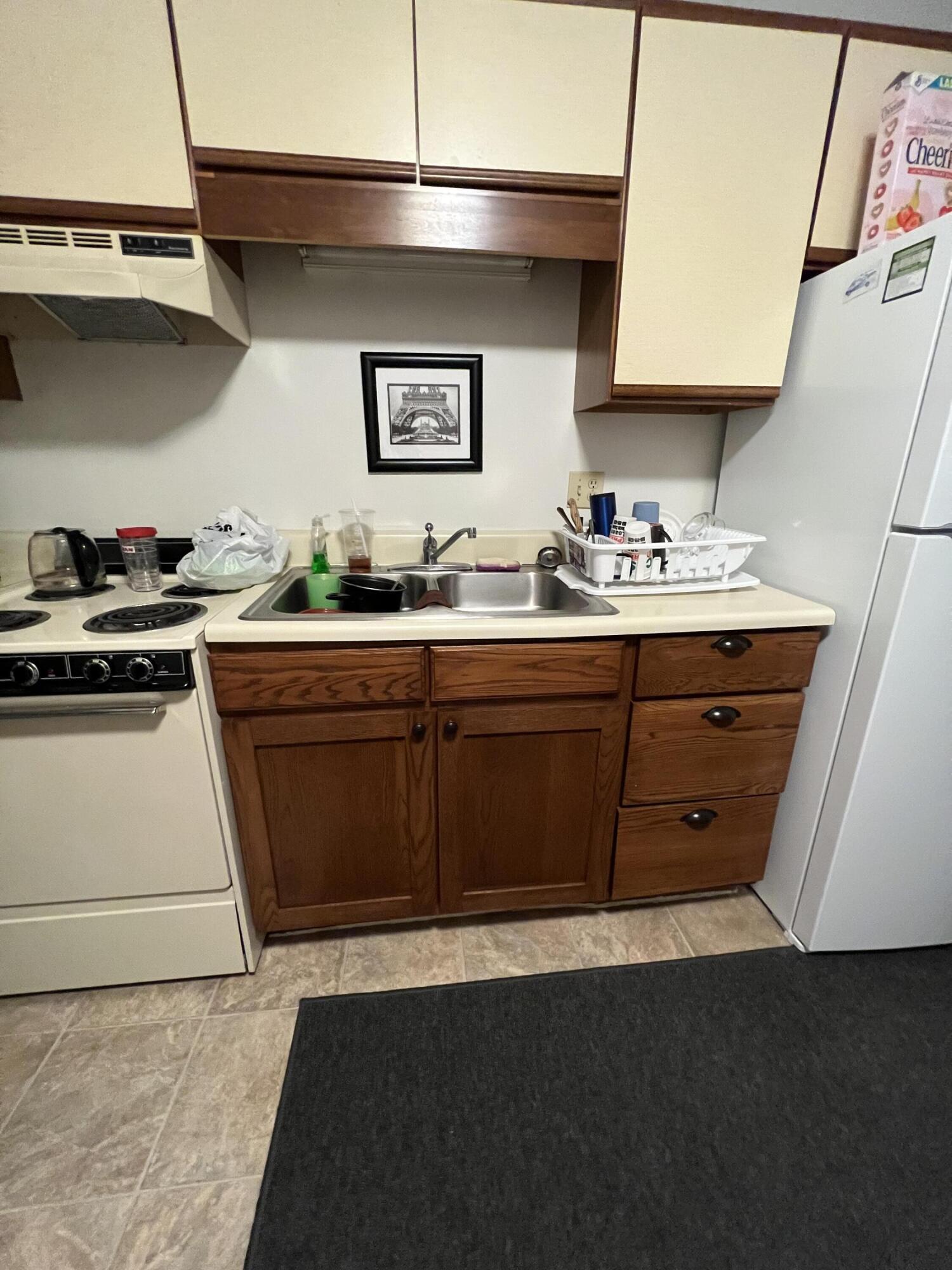 216 Colonial Heights Road, Unit 2 Kingsport, TN 37663 - Photo 21 of 50 C04EBFE7-4230-483D-8AD0-0006E8D16C57