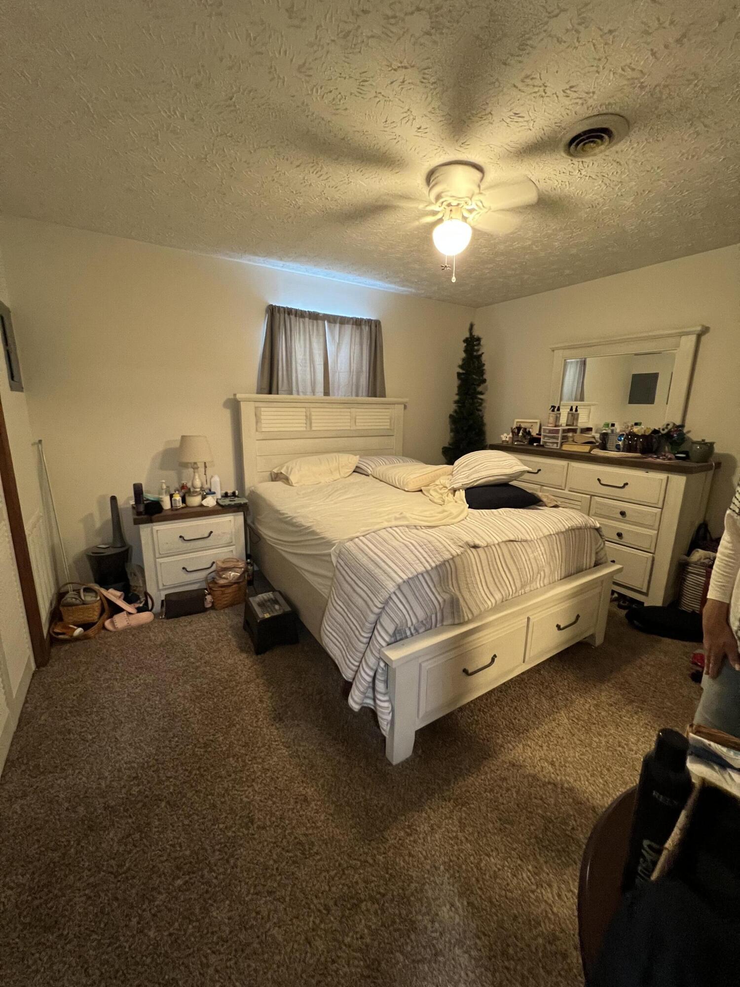 216 Colonial Heights Road, Unit 2 Kingsport, TN 37663 - Photo 24 of 50 9CC1B3F4-4A18-4BB7-AE62-09463FE6E545