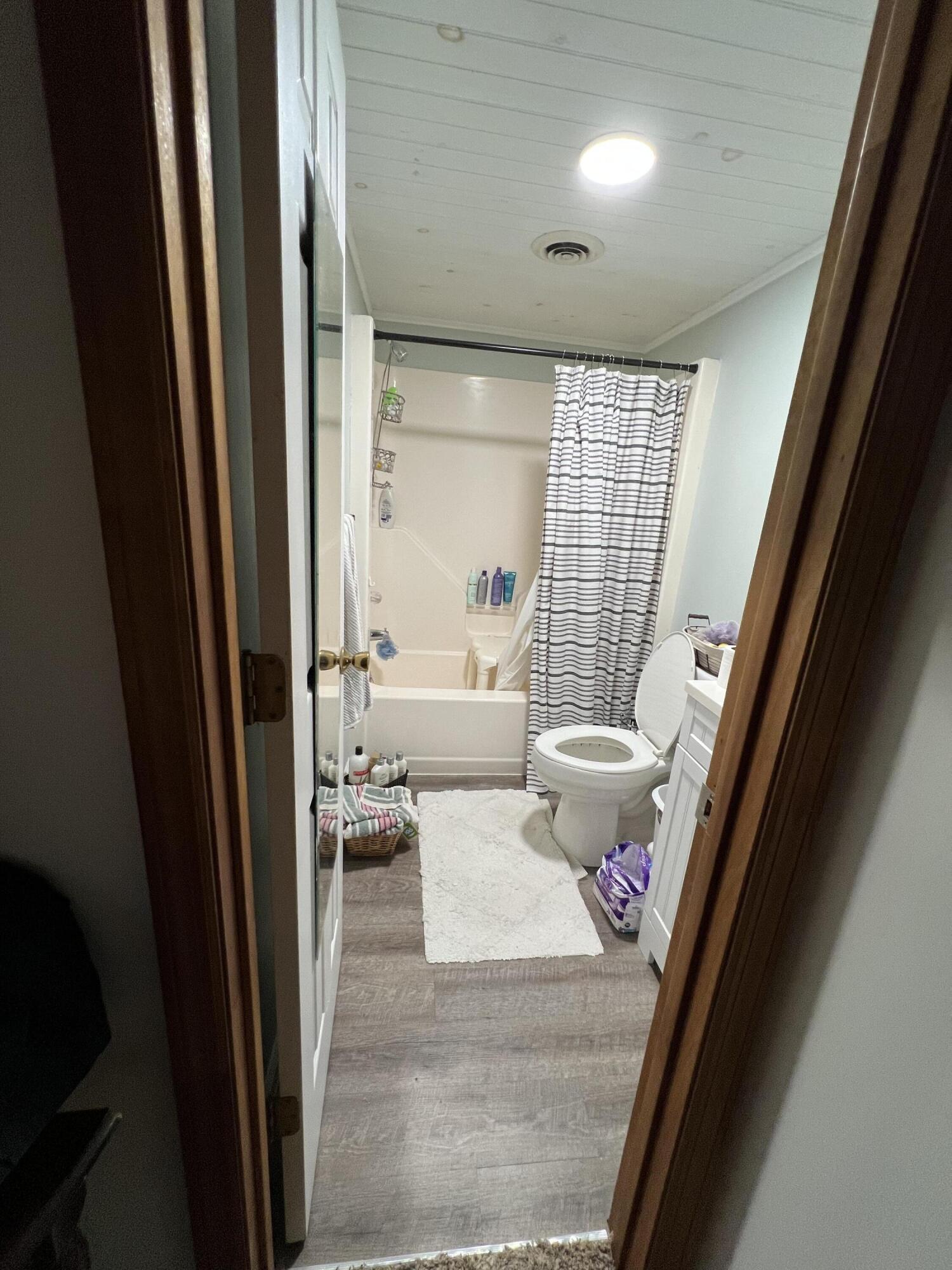 216 Colonial Heights Road, Unit 2 Kingsport, TN 37663 - Photo 25 of 50 BCB78B97-0026-41CC-B309-3901A6441319