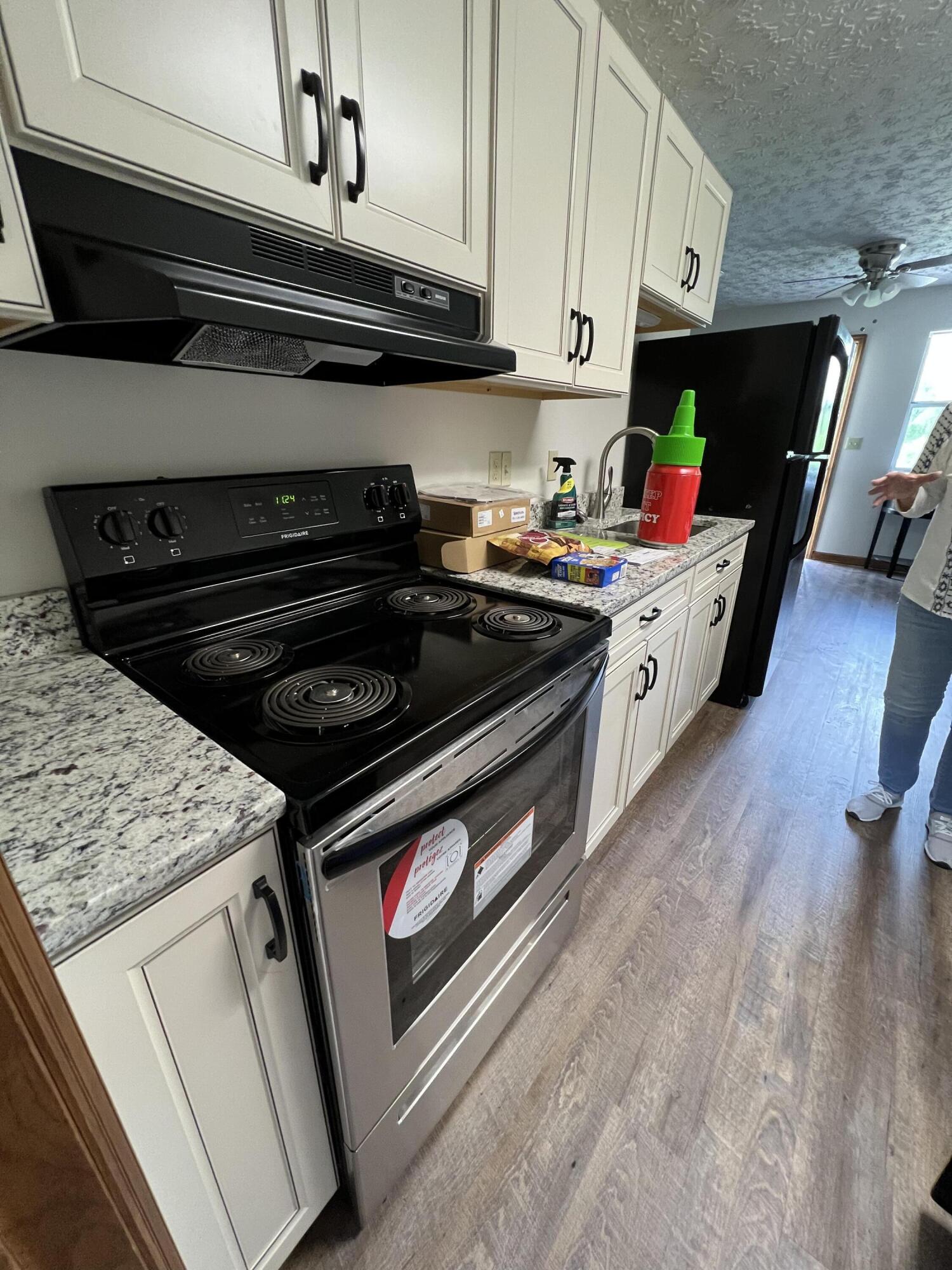 216 Colonial Heights Road, Unit 2 Kingsport, TN 37663 - Photo 28 of 50 ECB72D3B-03AC-4B4C-A19D-0209C351CC79