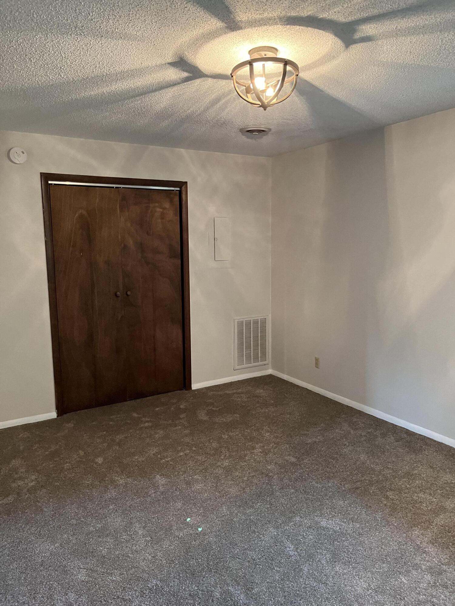 216 Colonial Heights Road, Unit 2 Kingsport, TN 37663 - Photo 49 of 50 C5861FD0-FA8E-43C0-B581-6056AB966054