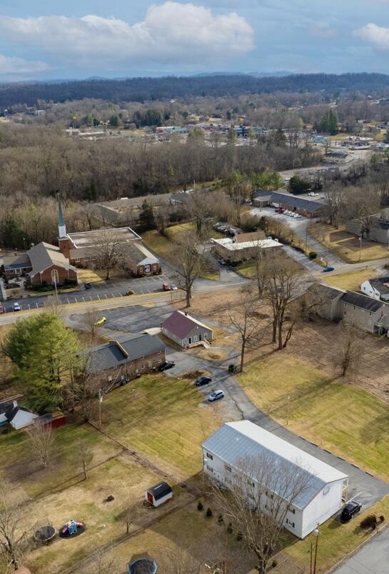 216 Colonial Heights Road, Unit 2 Kingsport, TN 37663 - Photo 9 of 50 2A1AB955-D99C-4C1E-9EAE-1ABB3B90C550