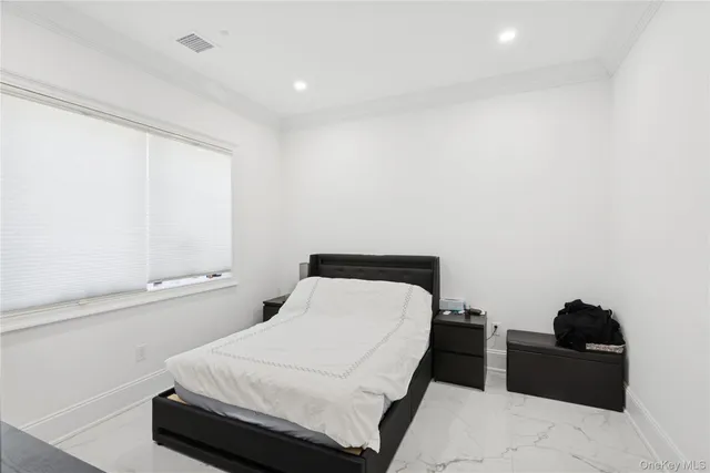 $2,939,999 | 783 Oakleigh Road, Valley Stream, NY 11581