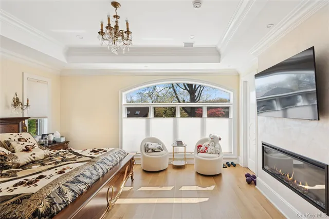 $2,939,999 | 783 Oakleigh Road, Valley Stream, NY 11581