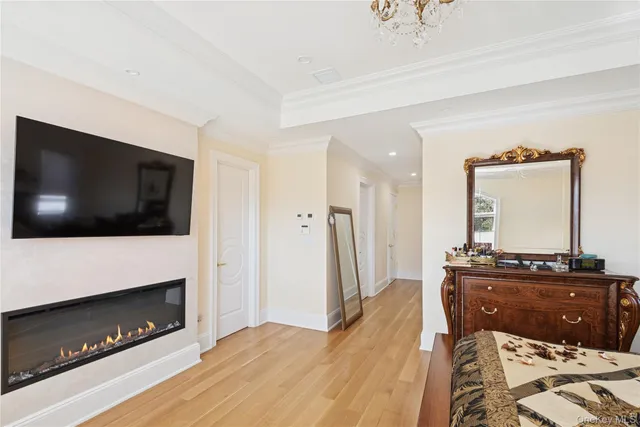 $2,939,999 | 783 Oakleigh Road, Valley Stream, NY 11581