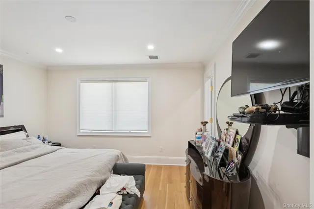 $2,939,999 | 783 Oakleigh Road, Valley Stream, NY 11581