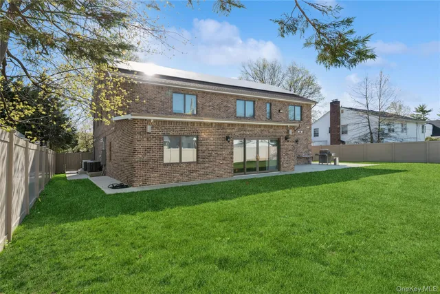 $2,939,999 | 783 Oakleigh Road, Valley Stream, NY 11581