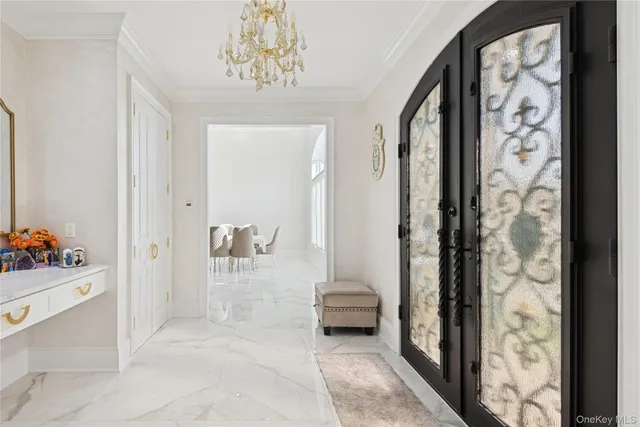 $2,939,999 | 783 Oakleigh Road, Valley Stream, NY 11581