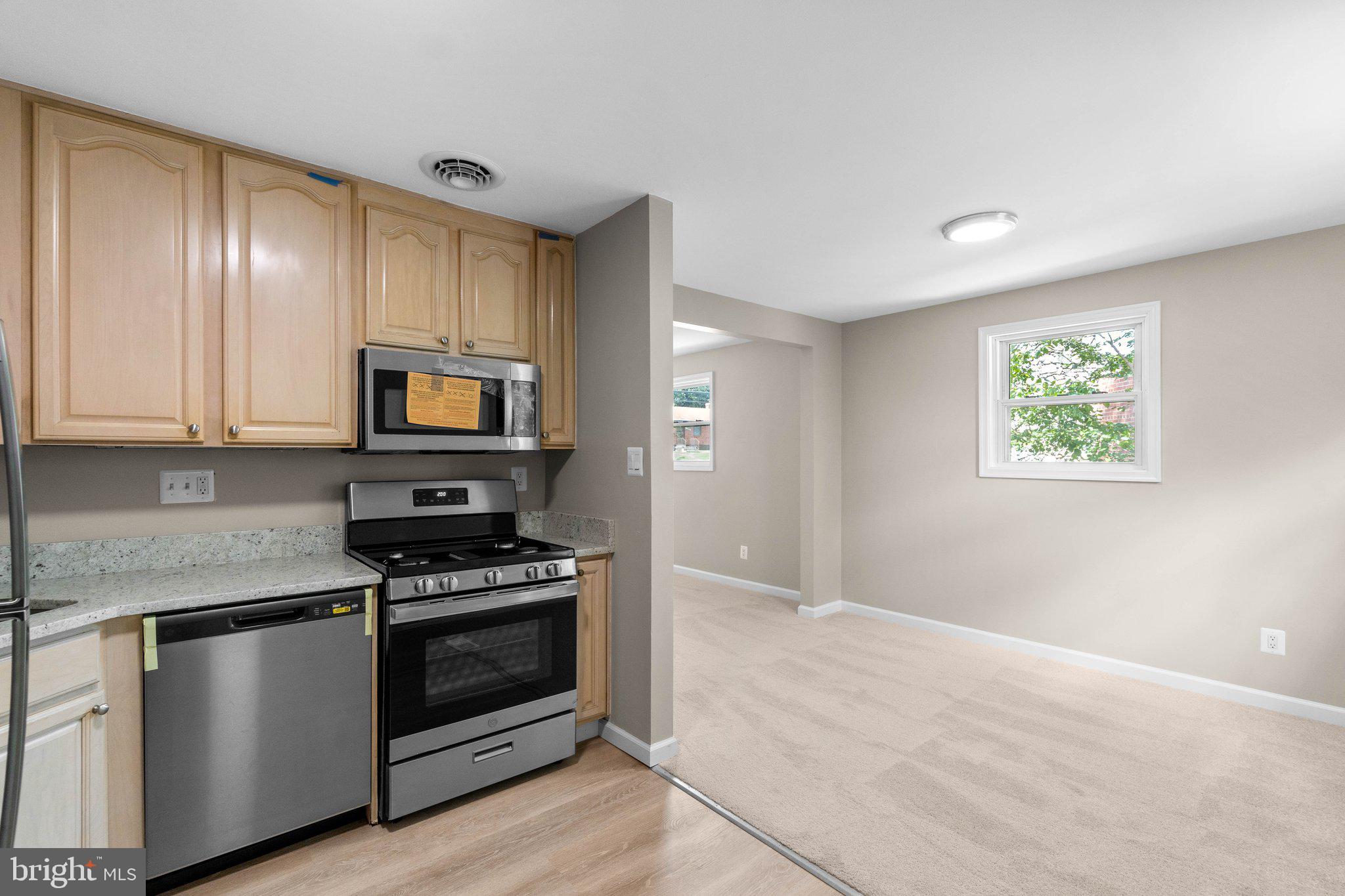 11903 Rocking Horse Road Rockville, MD 20852 - Photo 14 of 53 Gallery Image 14
