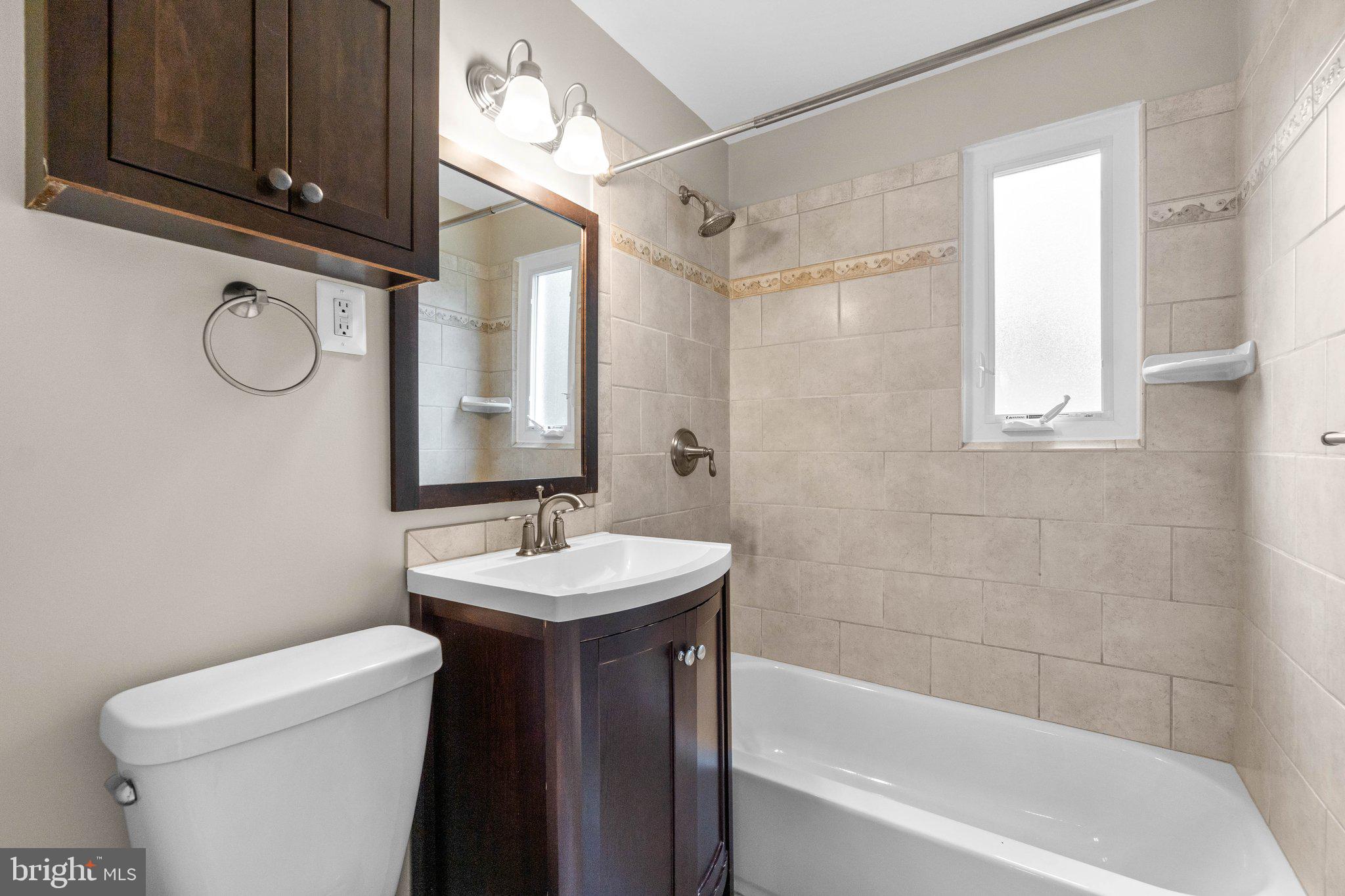 11903 Rocking Horse Road Rockville, MD 20852 - Photo 25 of 53 Gallery Image 25