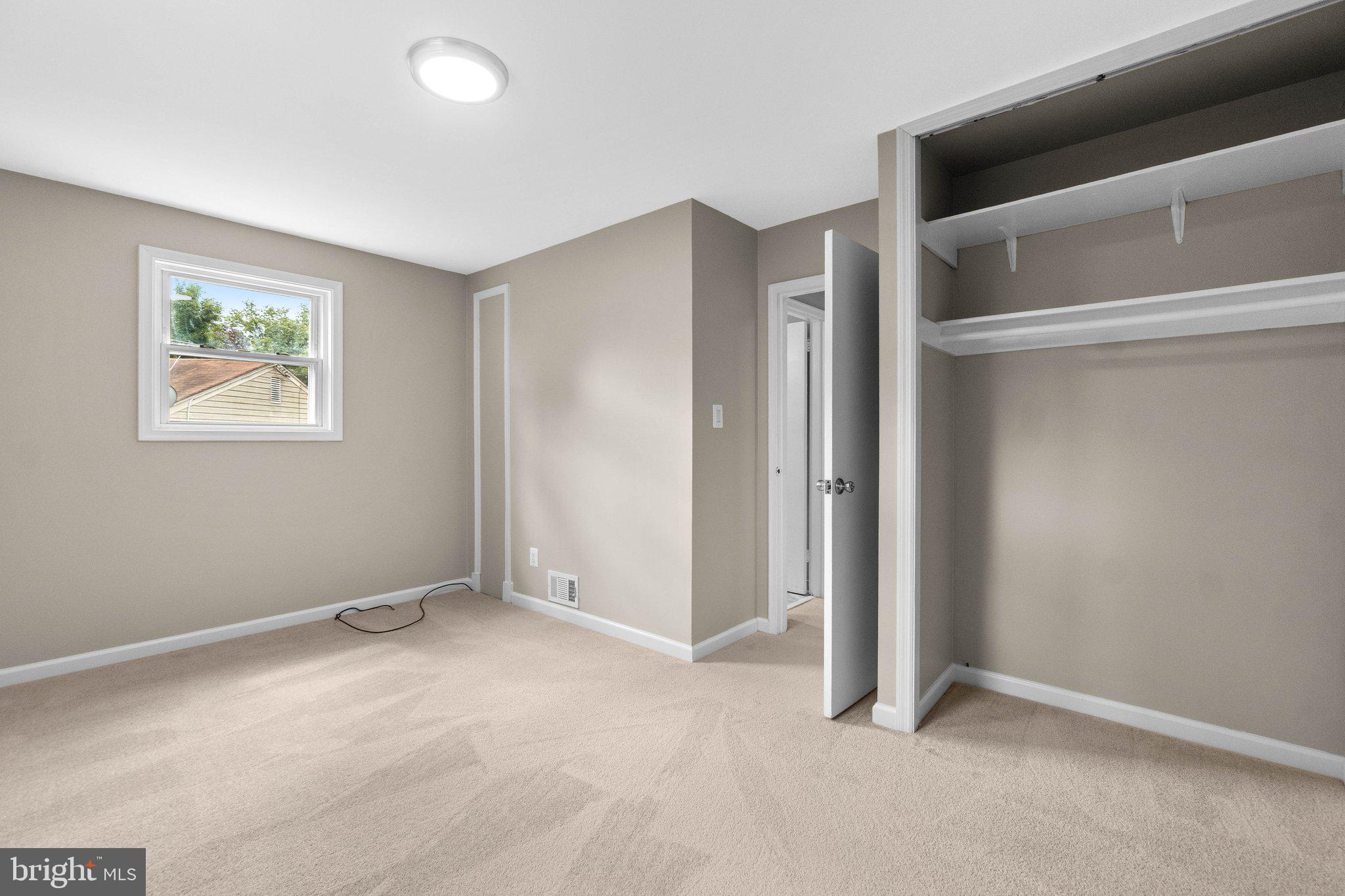 11903 Rocking Horse Road Rockville, MD 20852 - Photo 29 of 53 Gallery Image 29